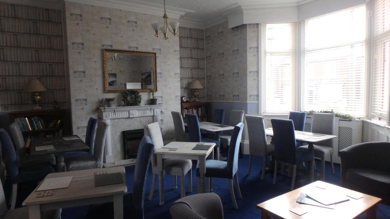Hotel Catania à Scarborough Extérieur photo